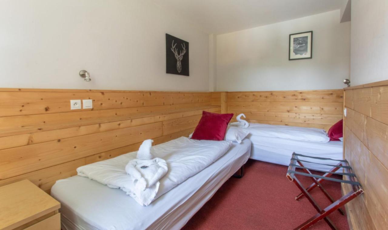 Hotel Le Refuge ラルプ・デュエ エクステリア 写真
